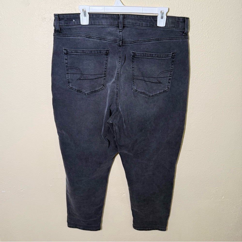 American Eagle Mom Jeans - Picture 2 of 5